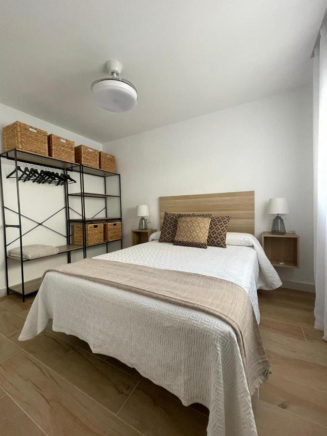 Apartamentos La Hormiga Deluxe Adra Dış mekan fotoğraf
